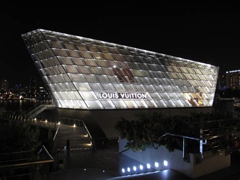 lv pavilion singapore|Louis Vuitton in Singapore / FTL Design Engineering Studio.